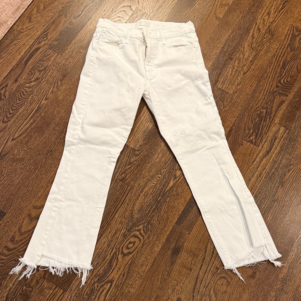 Women's White Frayed Hem Jeans - MOTHER